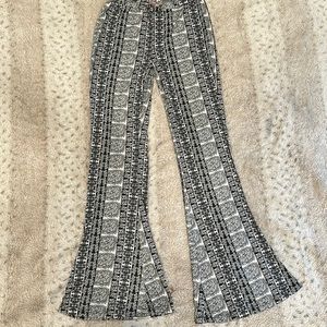 Soft printed bell bottom stretch pants